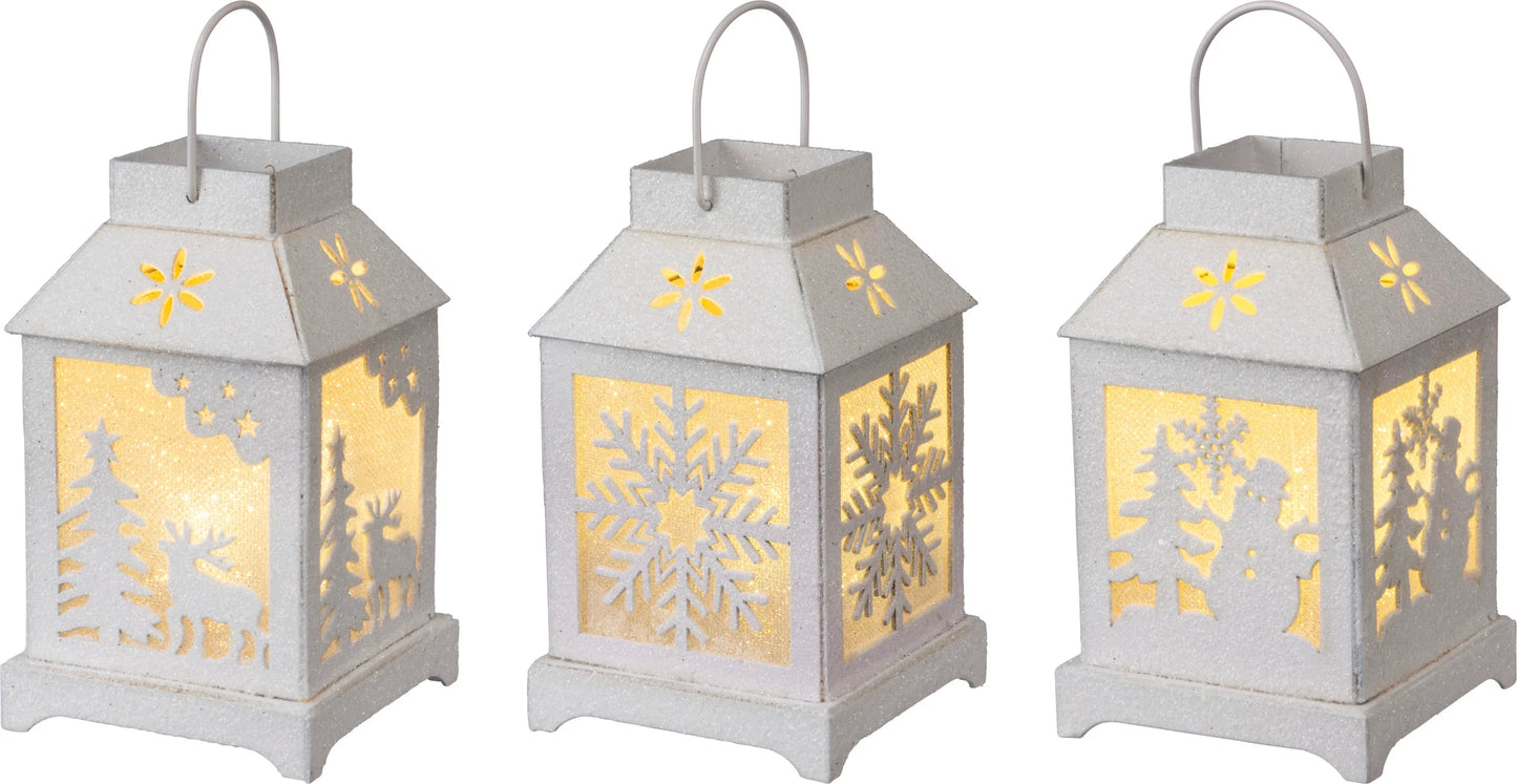 Small Lanterns with light included